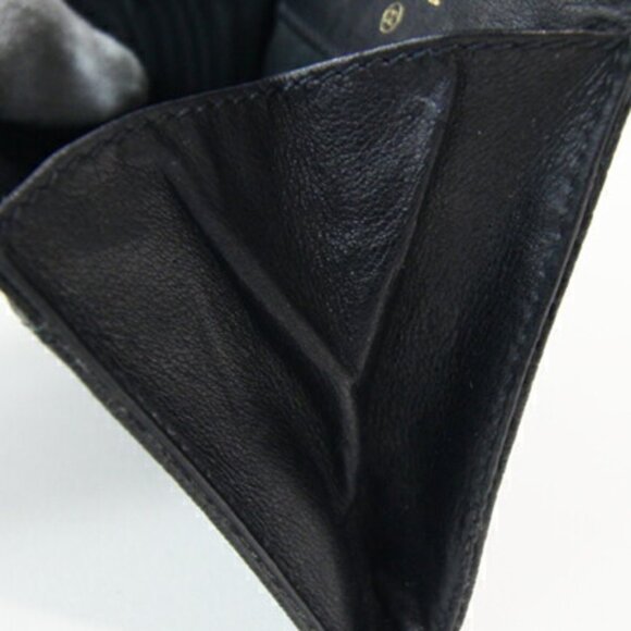 CHANEL Black Caviar Leather Logo Wallet - Picture 6 of 10